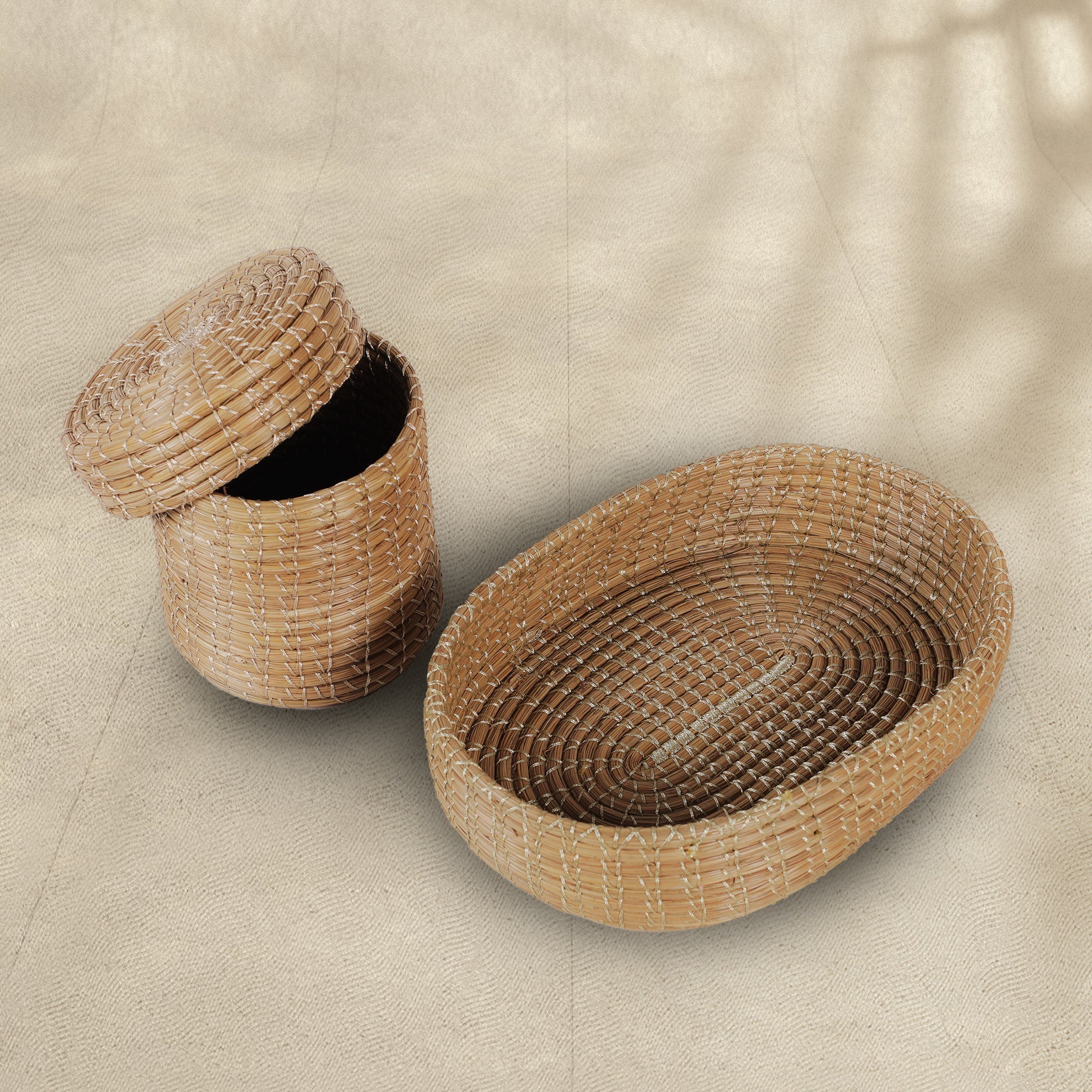 Handmade Pine Hug Storage Basket with Lid