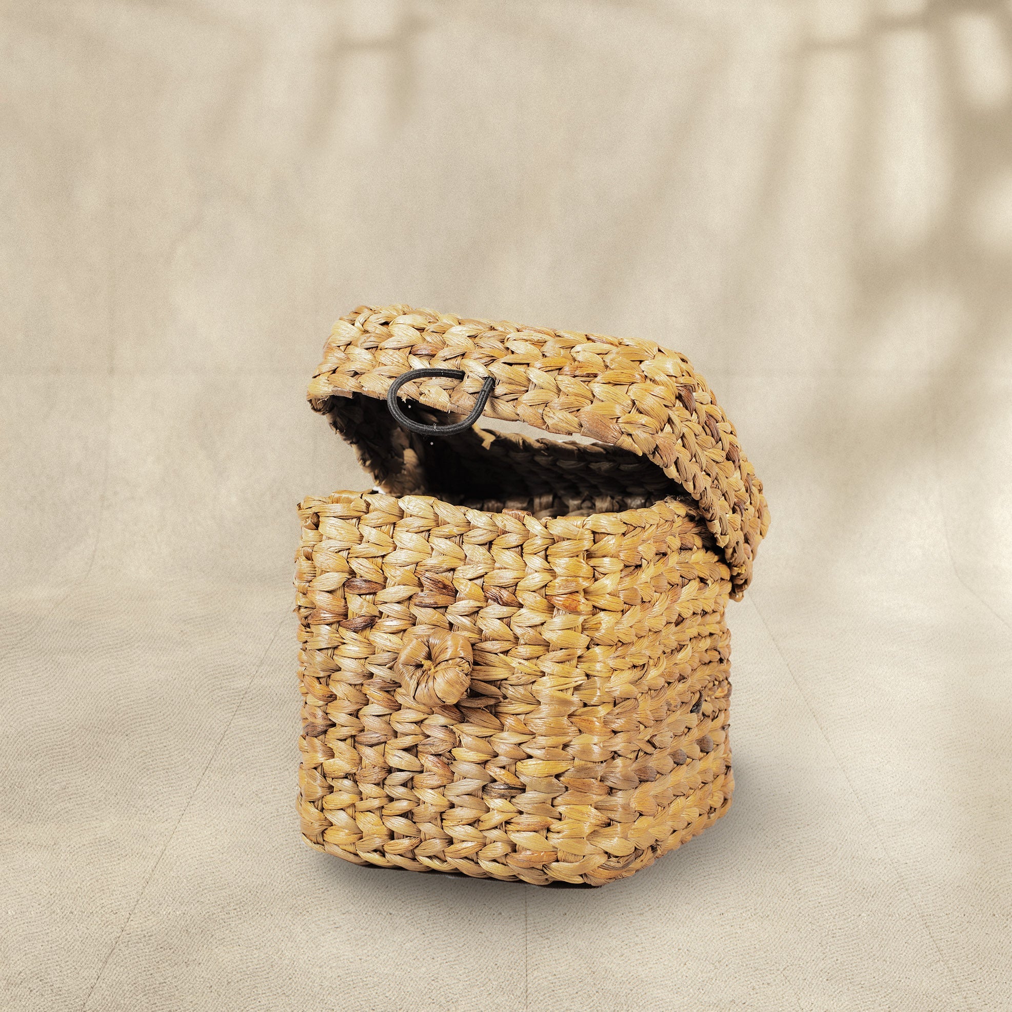 Handmade Water Hyacinth Tissue Holder
