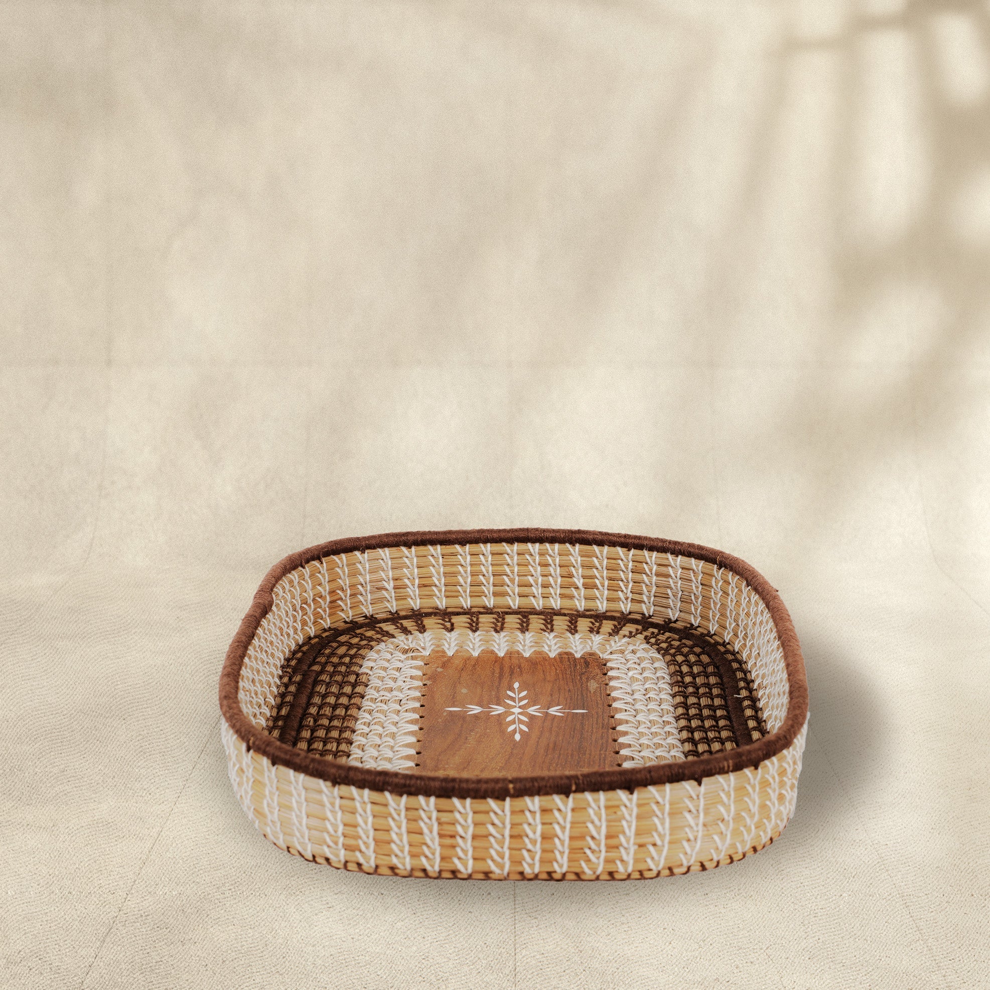 HOL Pine Tray