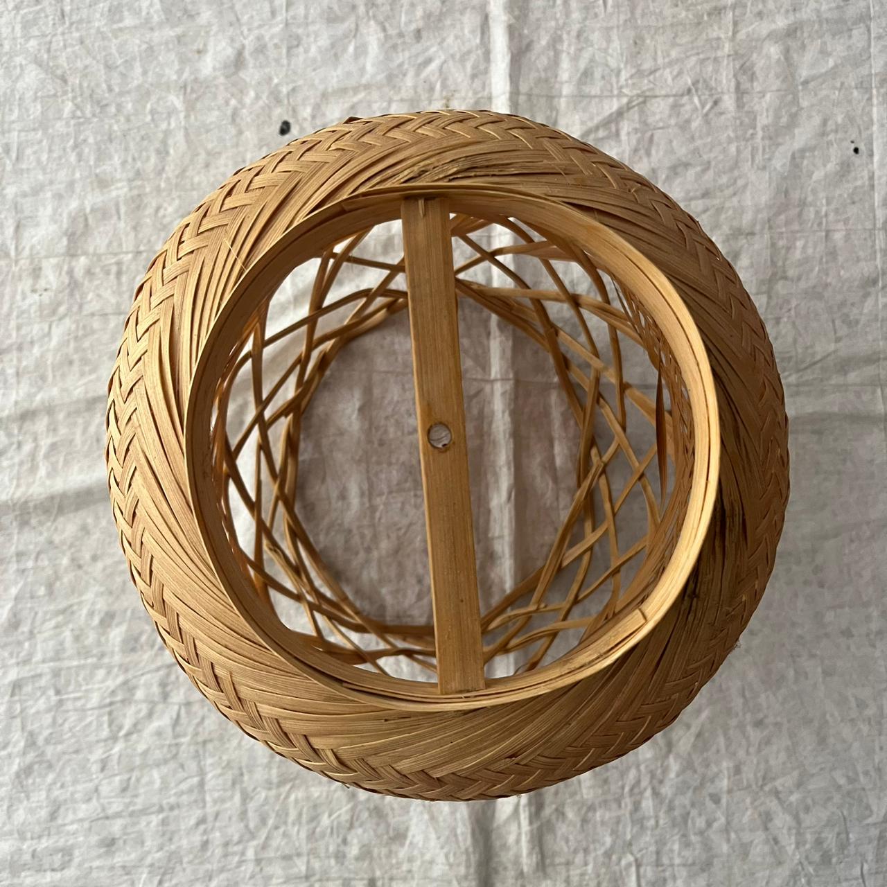 Twirl Pendant Light
